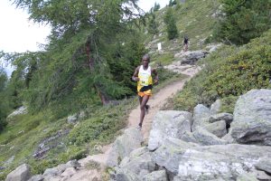 Fast and Light magazine photo Tim Barnett Sierre Zinal trail running race
