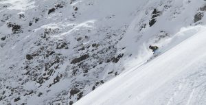 Fast and Light magazine photo Tim Barnett skiing powder snow